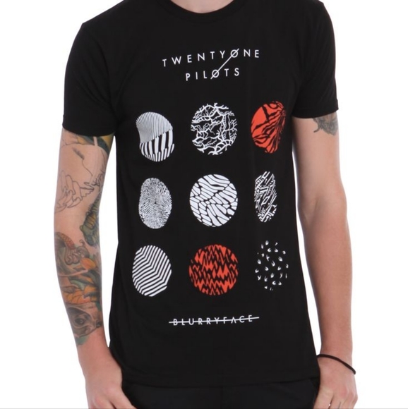 Twenty-one pilots band tee - Picture 3 of 3